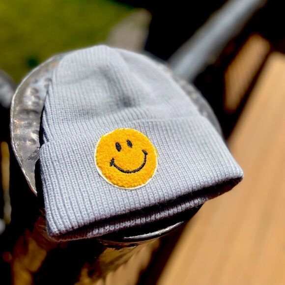 Smiley Face Beanie Hat - Picture 1 of 1